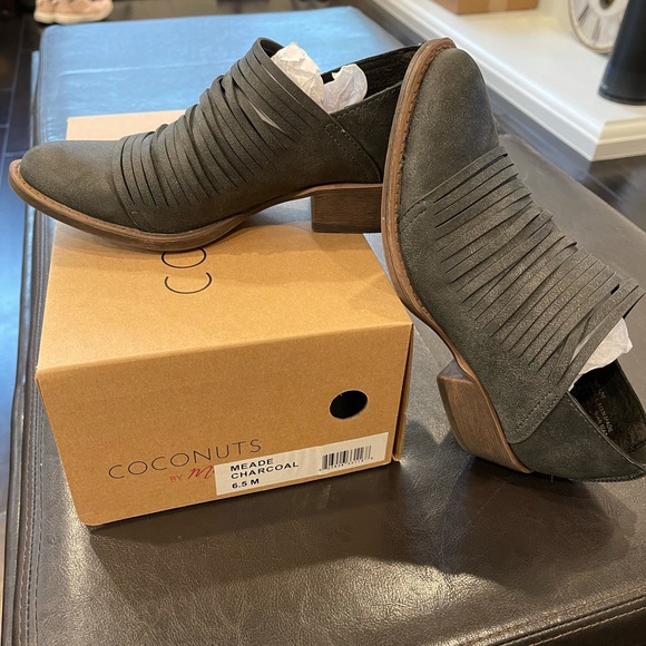 Booties - Picture 2 of 3